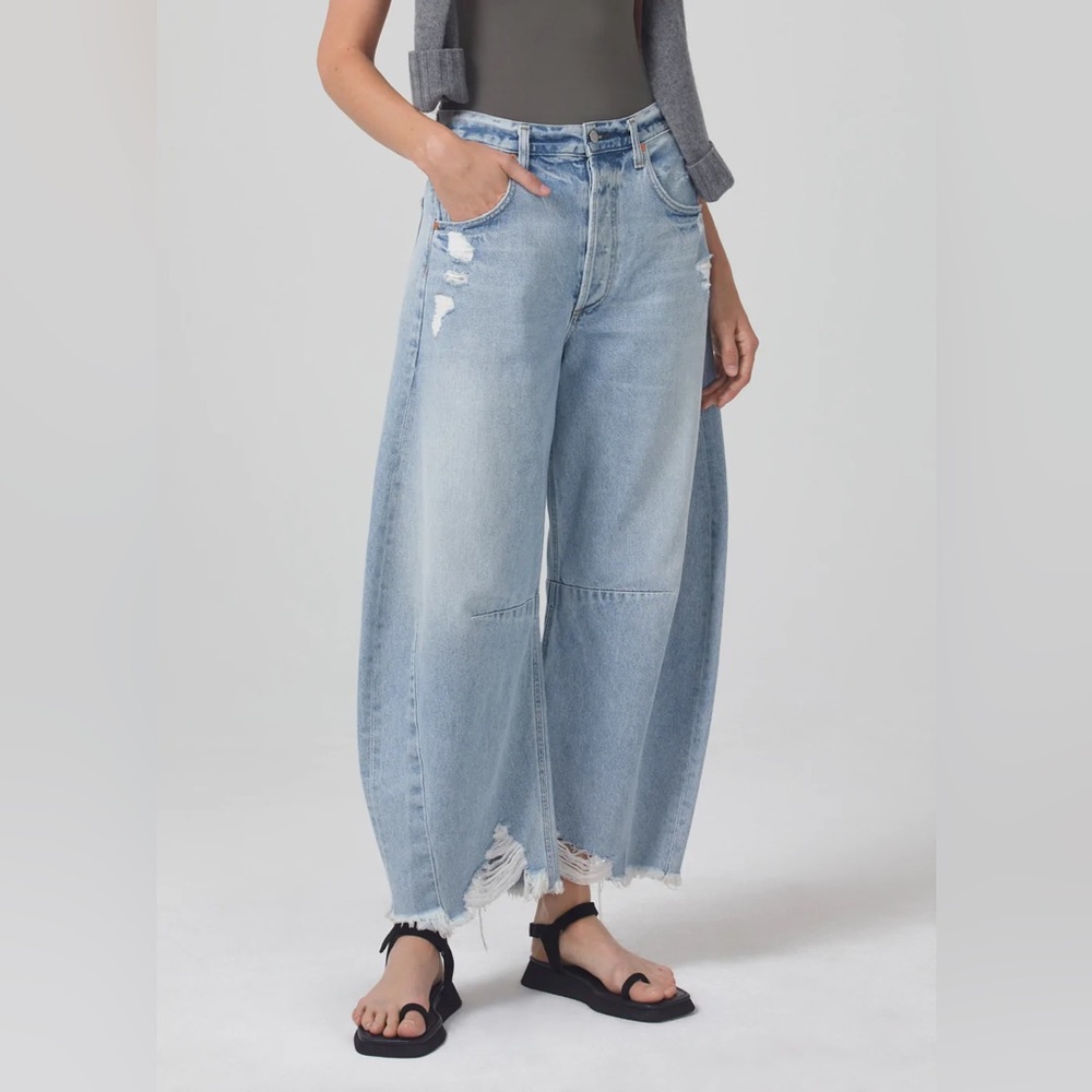 ***ISO*** Citizens of Humanity Horseshoe Jean in Savahn